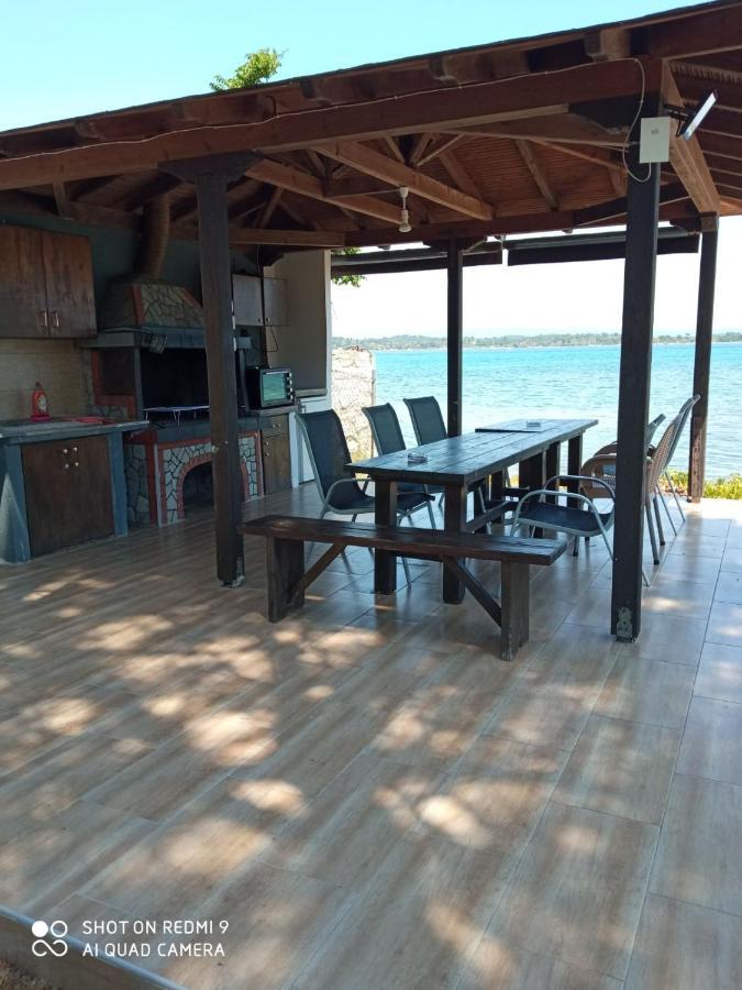 Studios Efi Beach Vurvurú Kültér fotó
