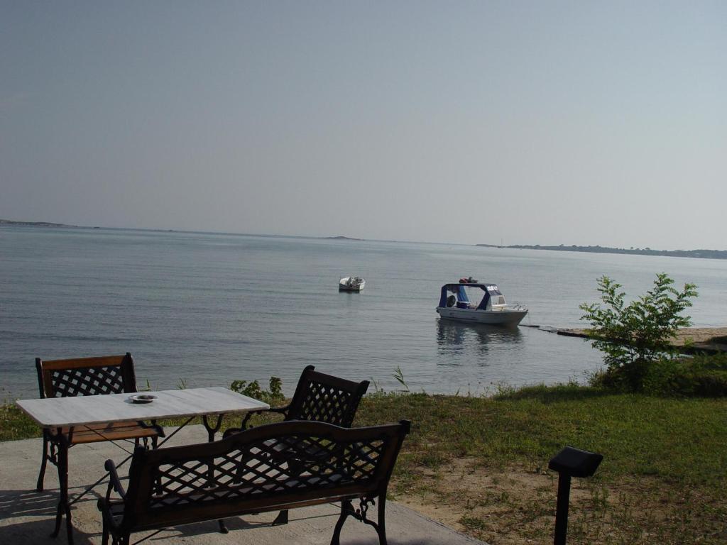 Studios Efi Beach Vurvurú Kültér fotó