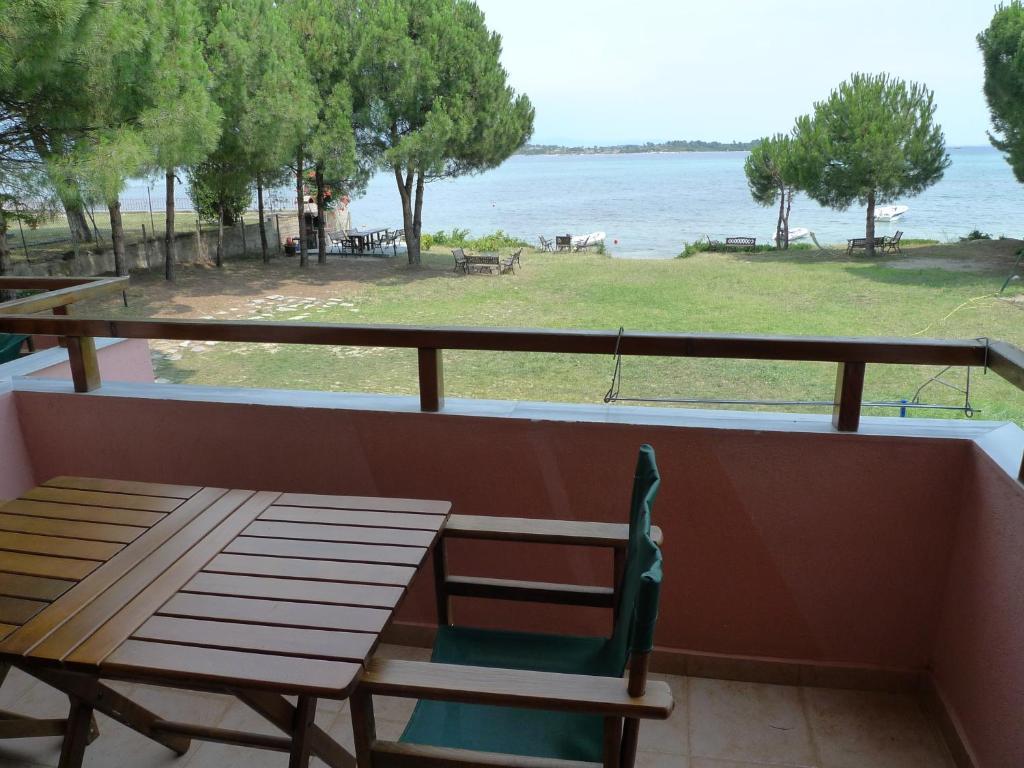 Studios Efi Beach Vurvurú Kültér fotó
